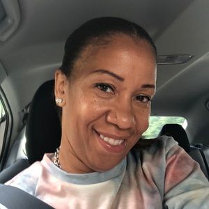 Meet your Posher, Cassaundra